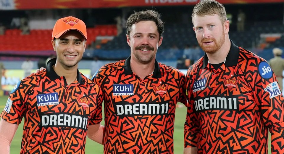 sunrisers hyderabad vs mumbai indians match scorecard